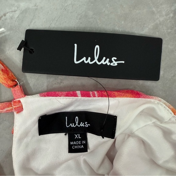 Women’s Lulus Watercolor Colorful Spaghetti Strap Open Back Bodysuit Size XL - Picture 12 of 15